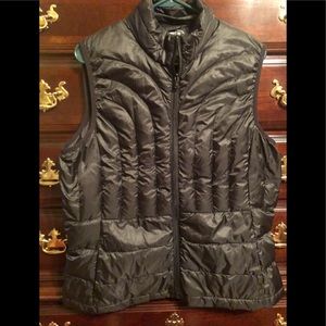 Women’s Black Vest, Size XL